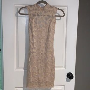 Bebe lace mini dress
